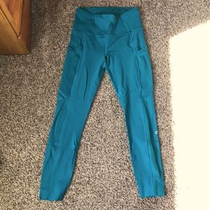 Lululemon leggings raw hem 25 length